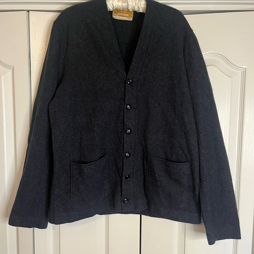 Vintage Jantzen 100% Virgin Wool Sweater Sz 44 1970s Button Front Navy Gray